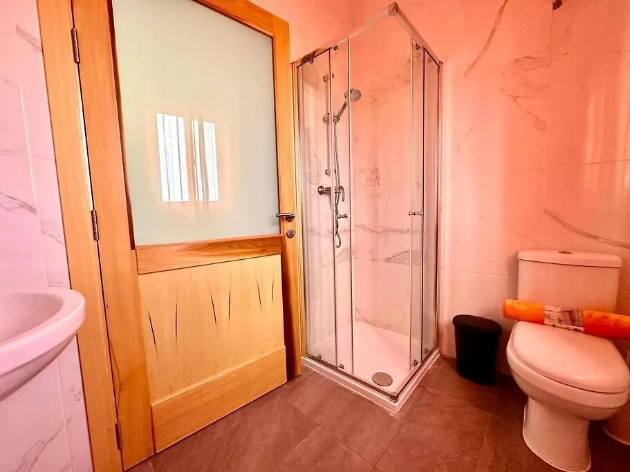 Charming Townhouse With Rooftop Sliema 0*,